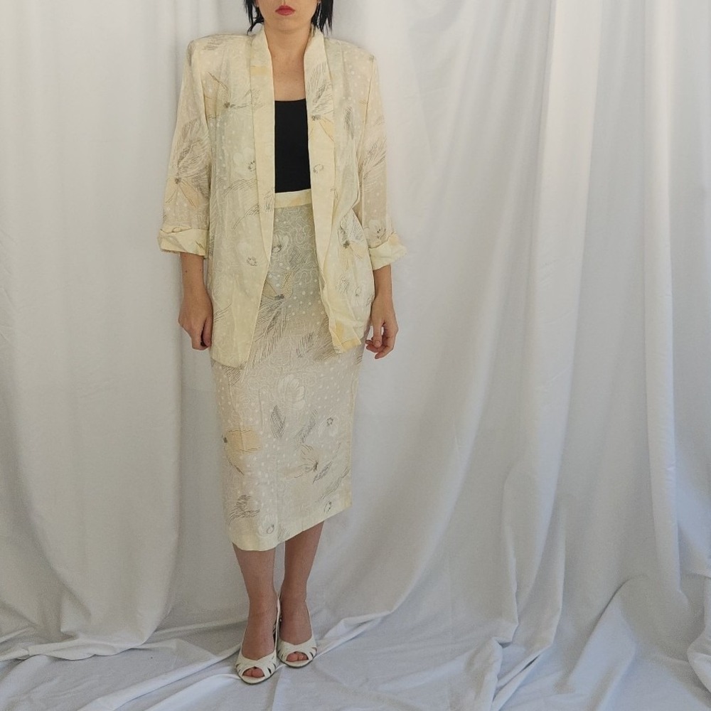 80s Cream Floral Rayon‎ Skirt Suit